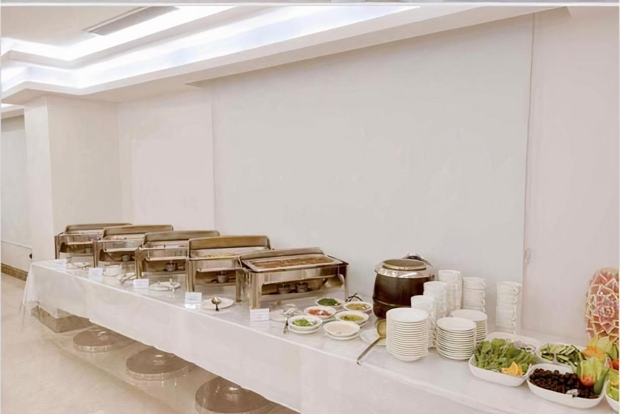 אל-מדינה Zaha Al Munawara Hotel מראה חיצוני תמונה