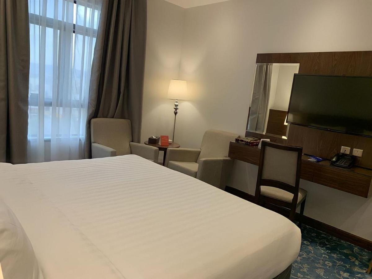 אל-מדינה Zaha Al Munawara Hotel מראה חיצוני תמונה