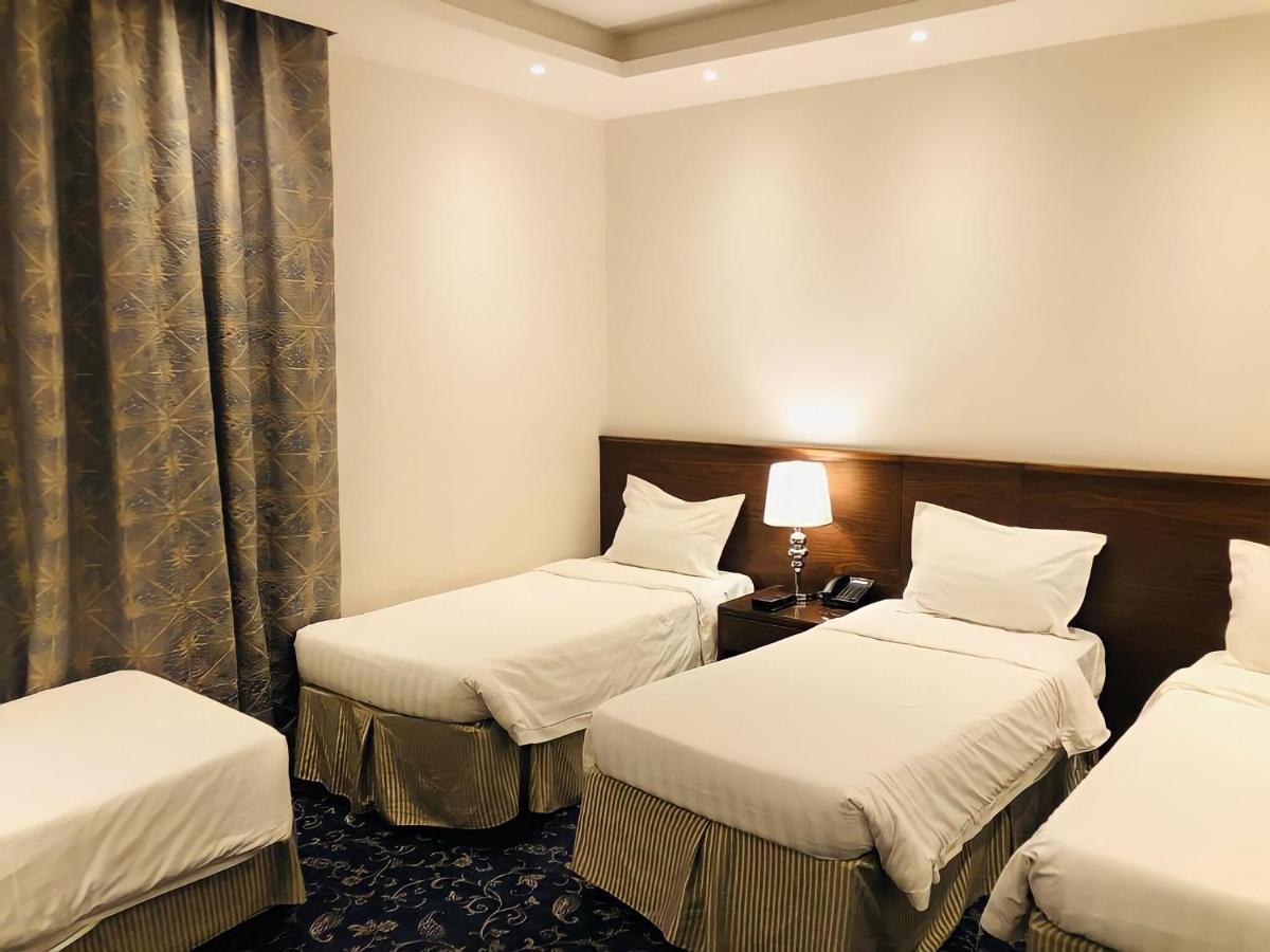 אל-מדינה Zaha Al Munawara Hotel מראה חיצוני תמונה