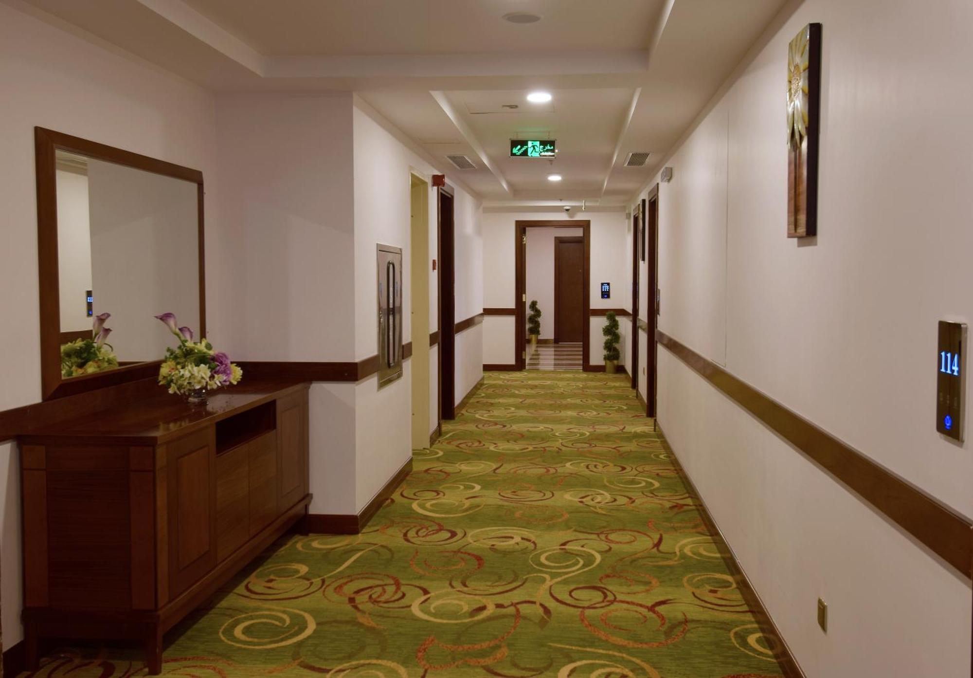 אל-מדינה Zaha Al Munawara Hotel מראה חיצוני תמונה